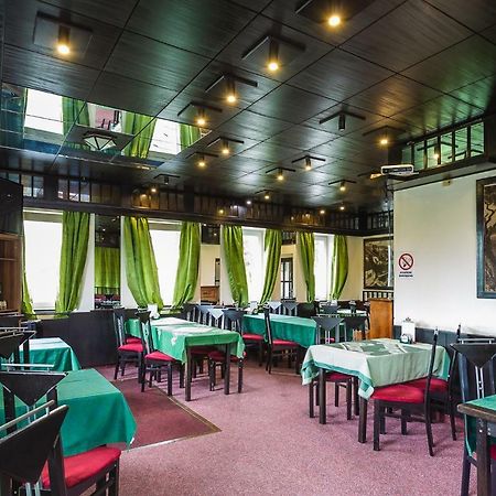 פראג Hotel Alexander מראה חיצוני תמונה