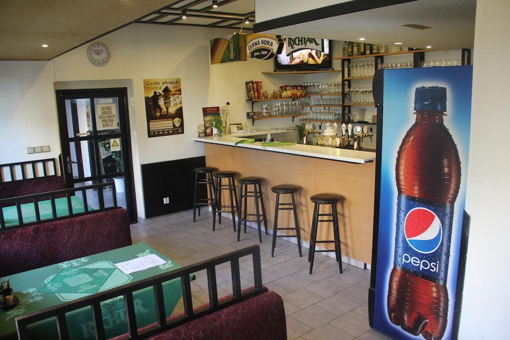 פראג Hotel Alexander מראה חיצוני תמונה