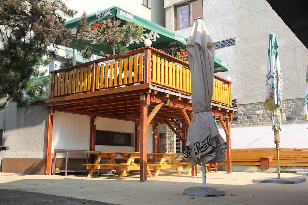 פראג Hotel Alexander מראה חיצוני תמונה