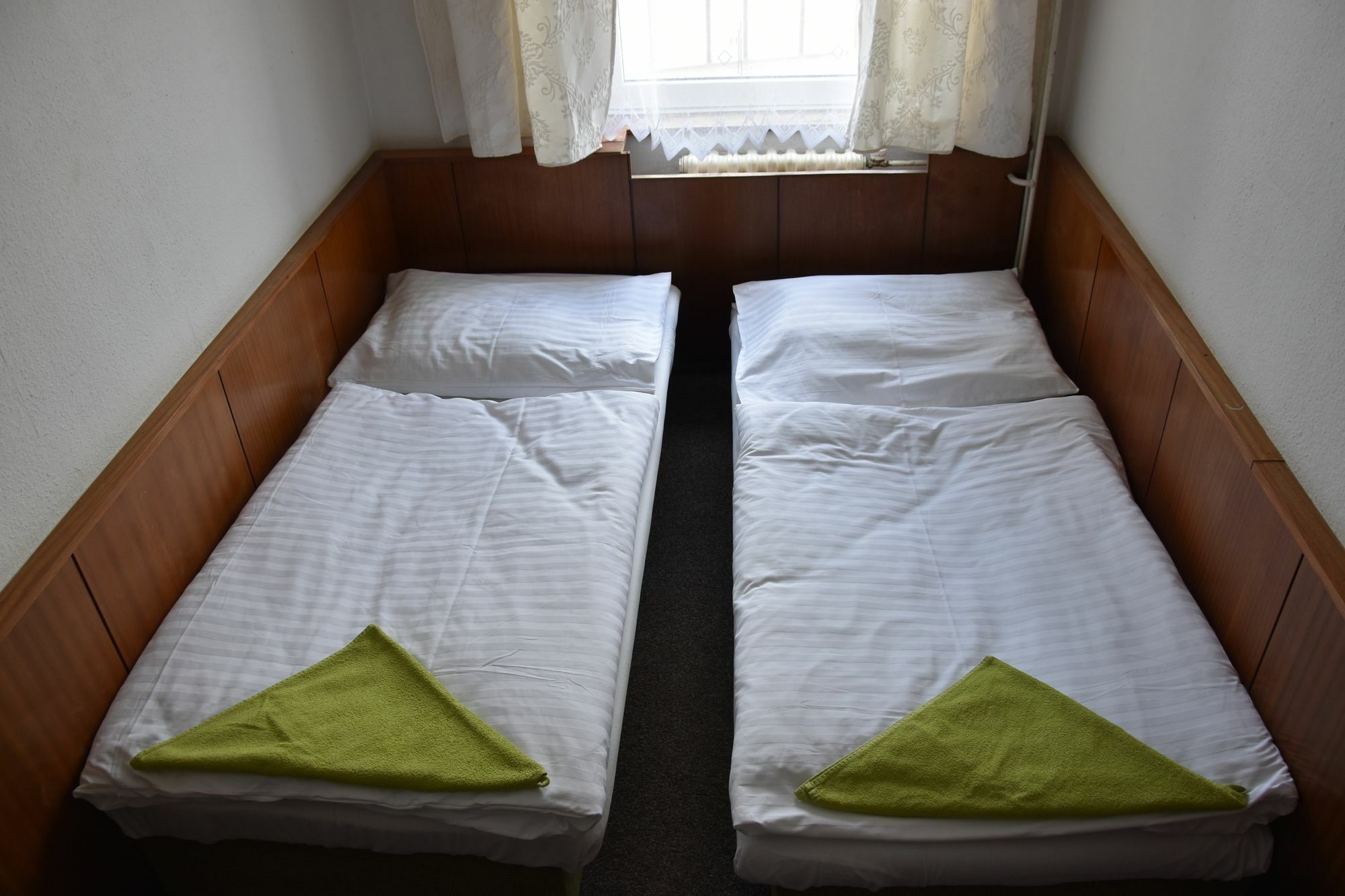 פראג Hotel Alexander מראה חיצוני תמונה