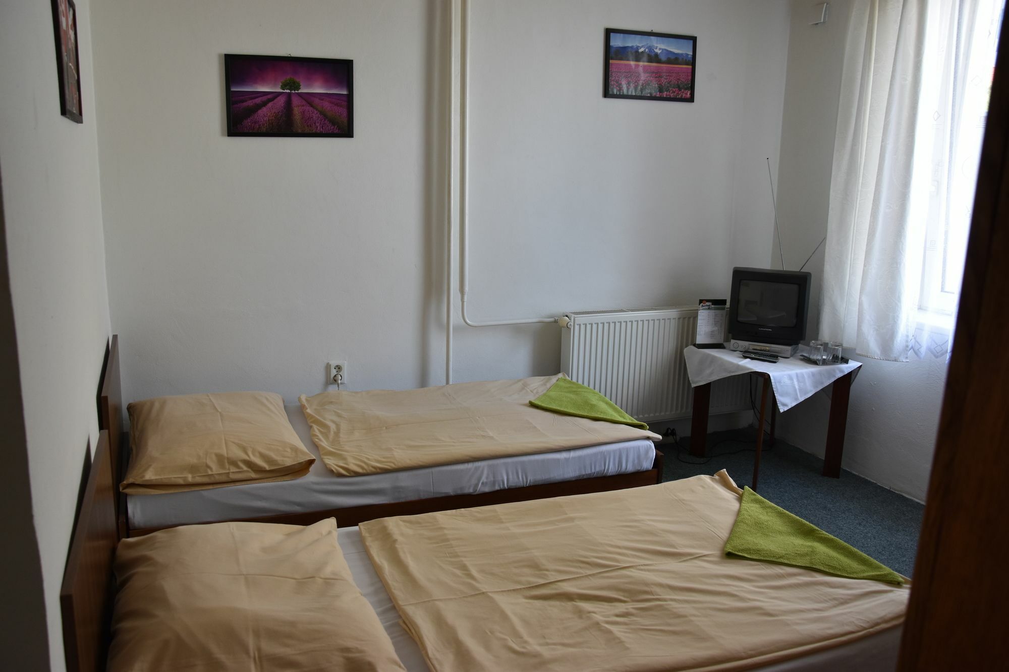 פראג Hotel Alexander מראה חיצוני תמונה