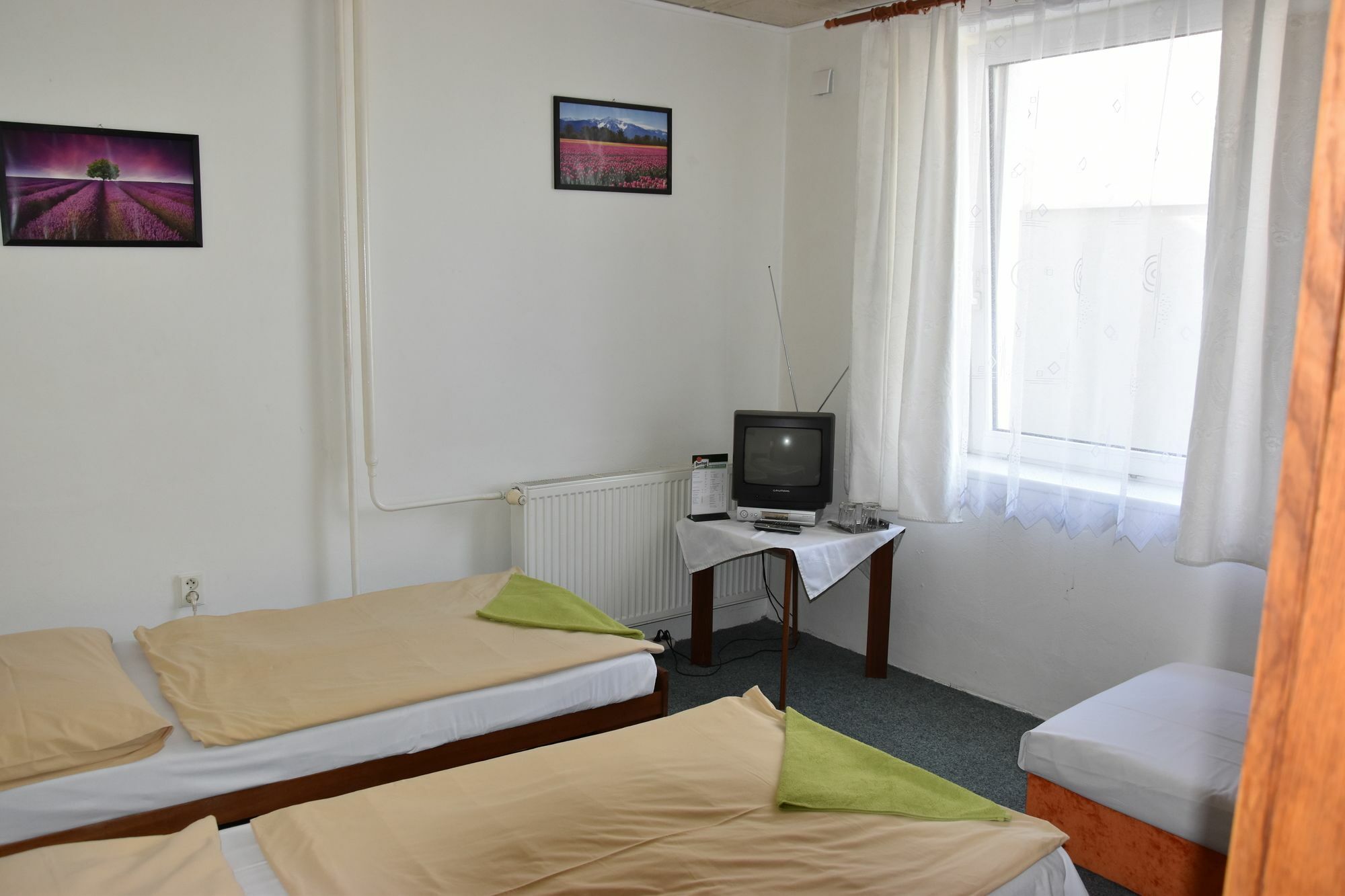 פראג Hotel Alexander מראה חיצוני תמונה